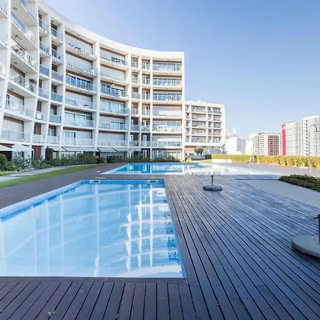 Amazing Flat - Pool And Parking-2